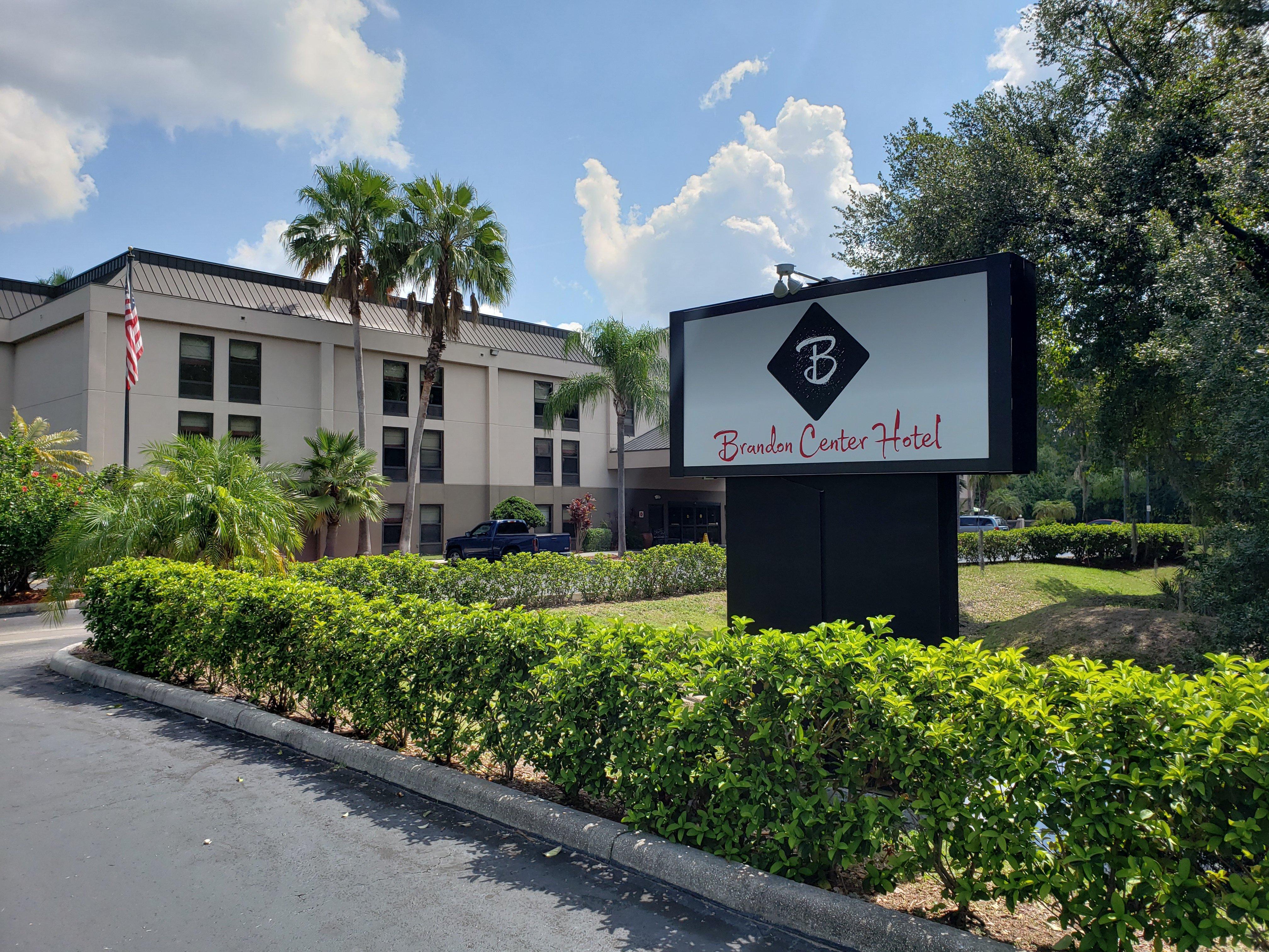 Spark By Hilton Tampa Brandon エクステリア 写真