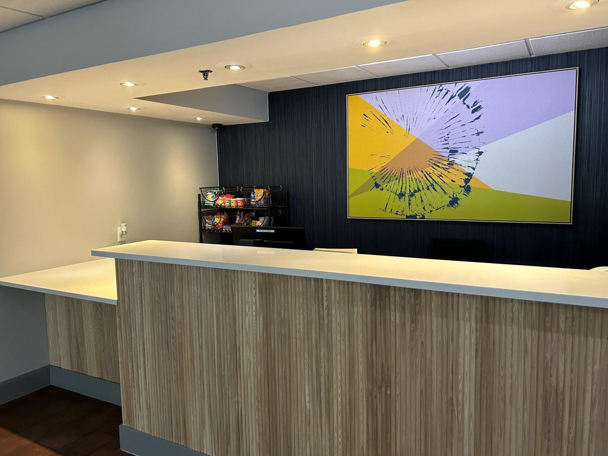 Spark By Hilton Tampa Brandon エクステリア 写真