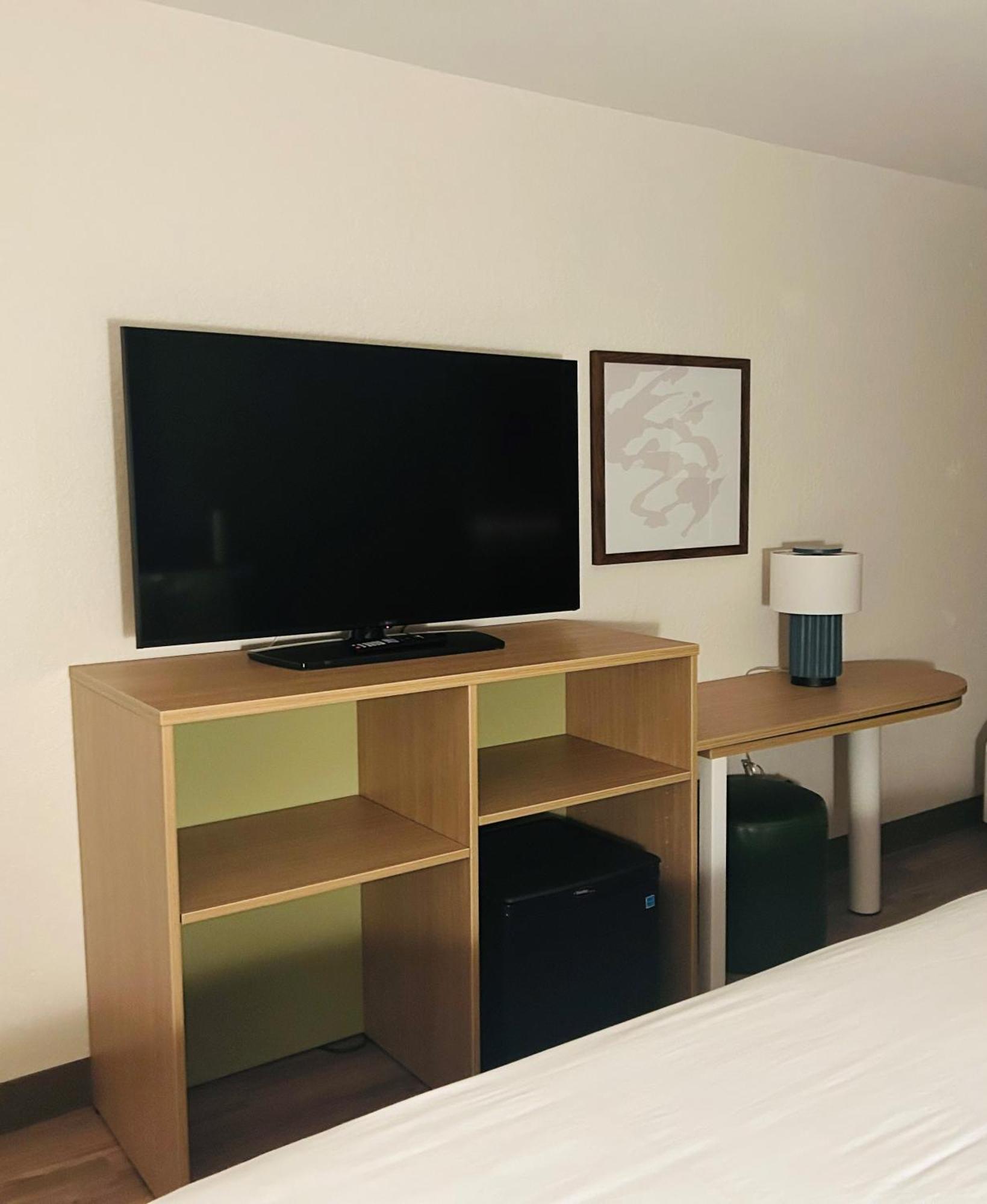 Spark By Hilton Tampa Brandon エクステリア 写真