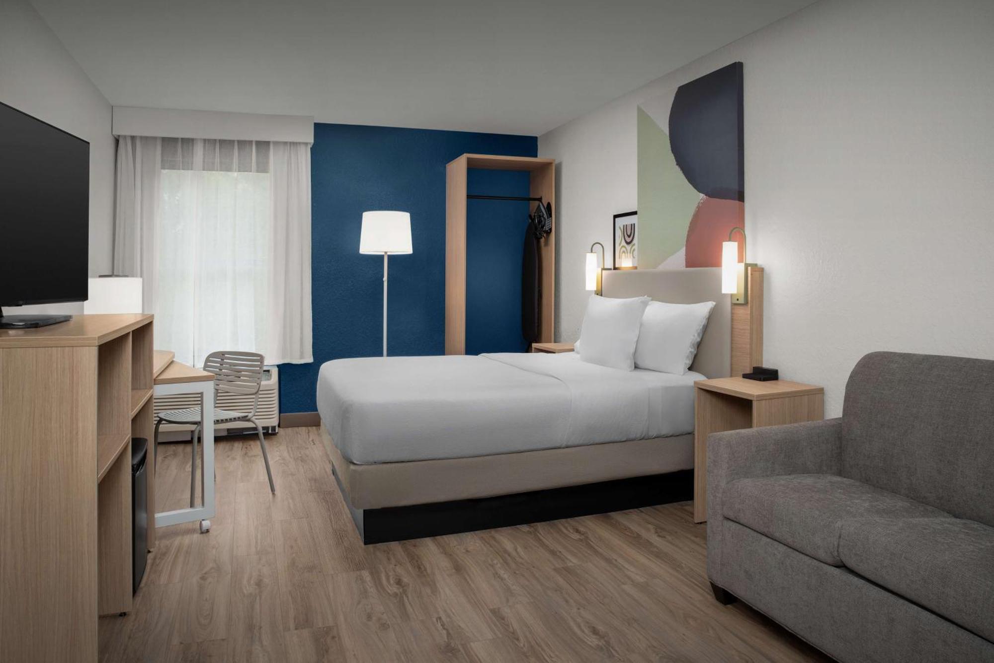 Spark By Hilton Tampa Brandon エクステリア 写真